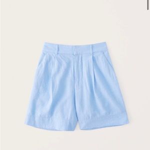 Abercrombie 6” inch Tailored Shorts